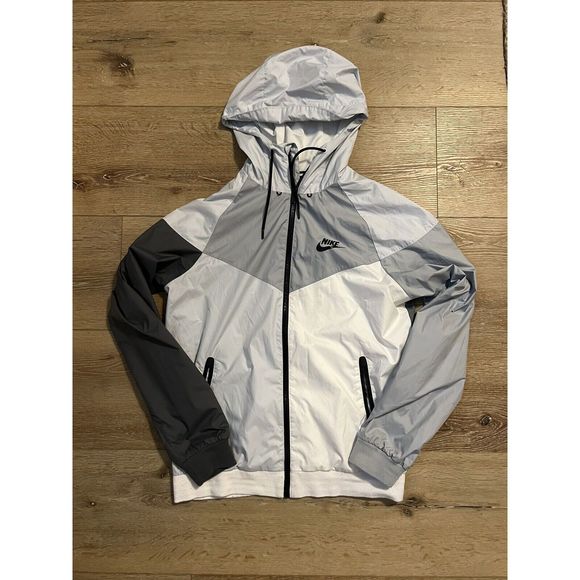 Nike Men’s Sportswear Windrunner Gray Full Zip Hooded Jacket Size Small 902353 - Picture 1 of 3
